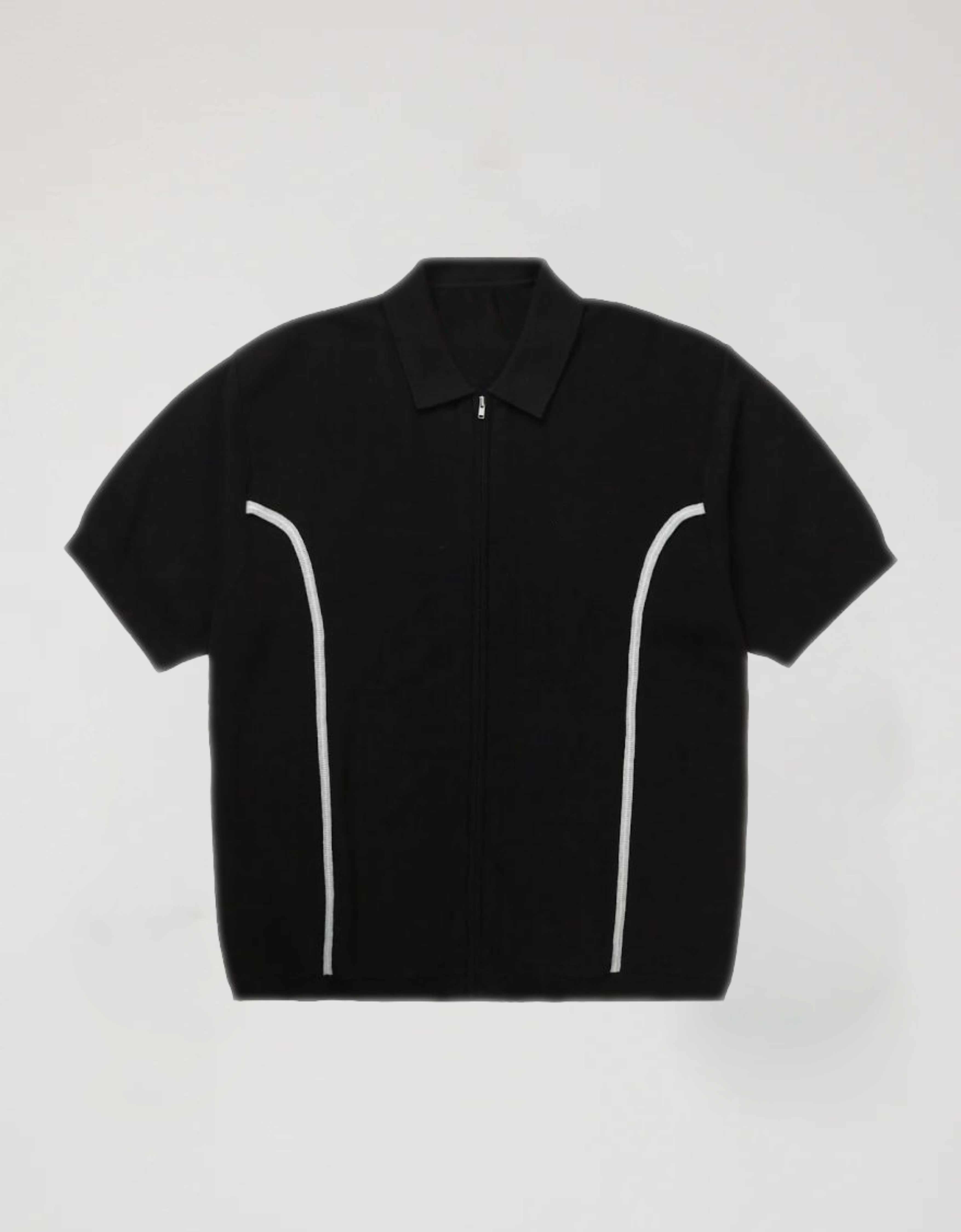 Minimal Piping Tee Black
